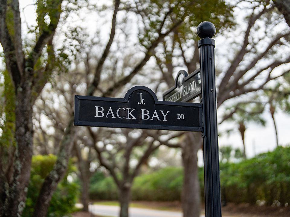 West Bay At Jonathans Landing Condominiums 3911 Back Bay Dr Jupiter