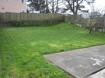 5th image of 389 Glencourt Way