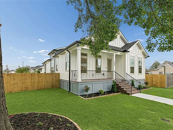 2nd image of 4601 Pineda St