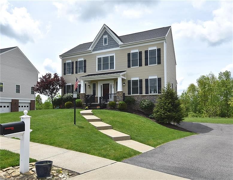 1st image of 112 Bridal Ln
