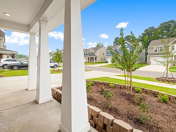 4th image of 14920 Nichols Hall Dr