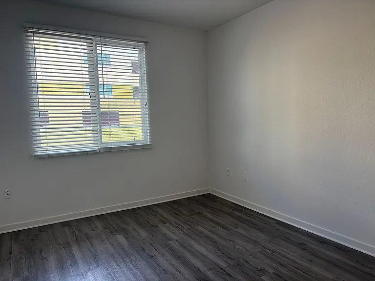 Canvas LA — Photo 125