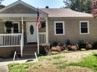 810 Pine Acre Cir, Virginia Beach, VA 23451