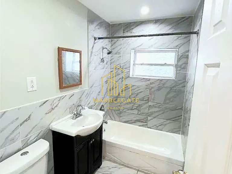 110-112 Lincoln St #B1 — Photo 5