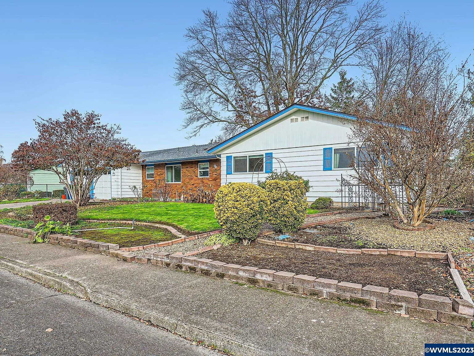 5406 Arcade Ave NE photo 1