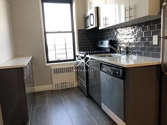 Rented by Corcoran | media 12