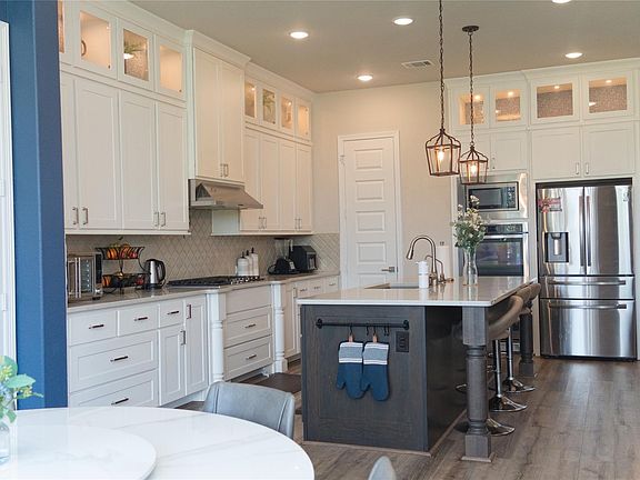 4th image of 20810 Briar Vista Way