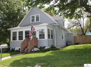 2504 N 62nd St, Omaha, NE 68104