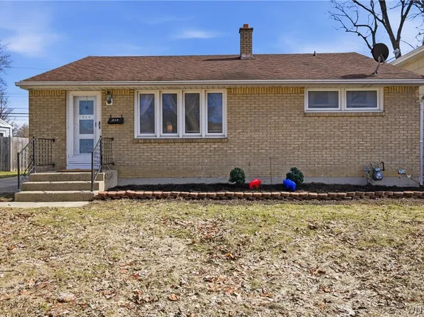 219 Burnside Dr, Tonawanda, NY 14150