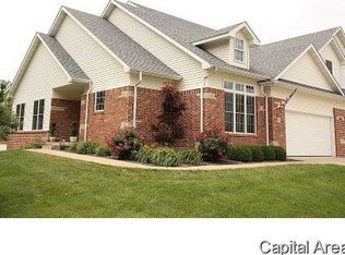 1 Mashie Ct, Springfield, IL 62707