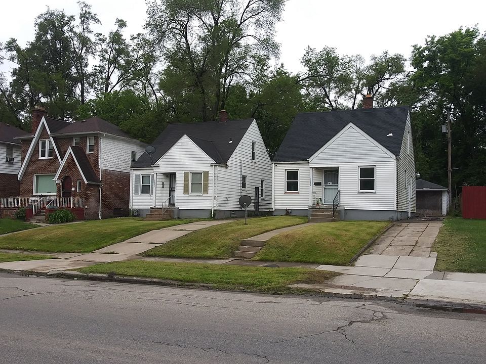 1st image of 12094 W Outer Dr