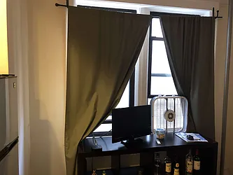 Rented by Metroline Realty