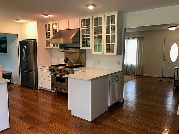 5th image of 8819 N Christine Dr