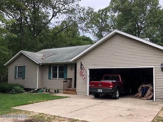 1st image of 24358 Almena Dr
