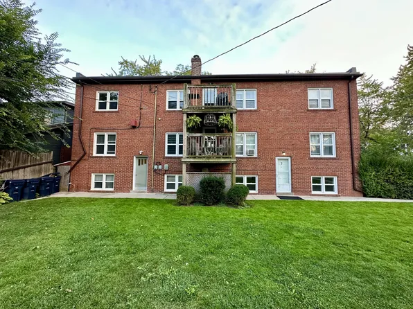 41 Arcadian Cir #5, Toronto, ON M8W 2Z3