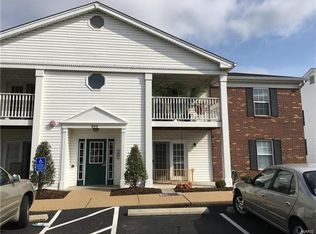 905 Hanna Place Ct APT F, Ballwin, MO 63021