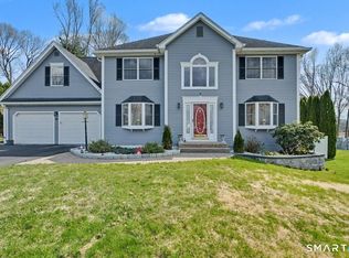 13 Fitzmaurice Circle, Windsor, CT 06095