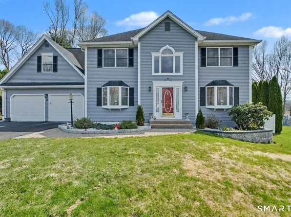 13 Fitzmaurice Circle, Windsor, CT 06095
