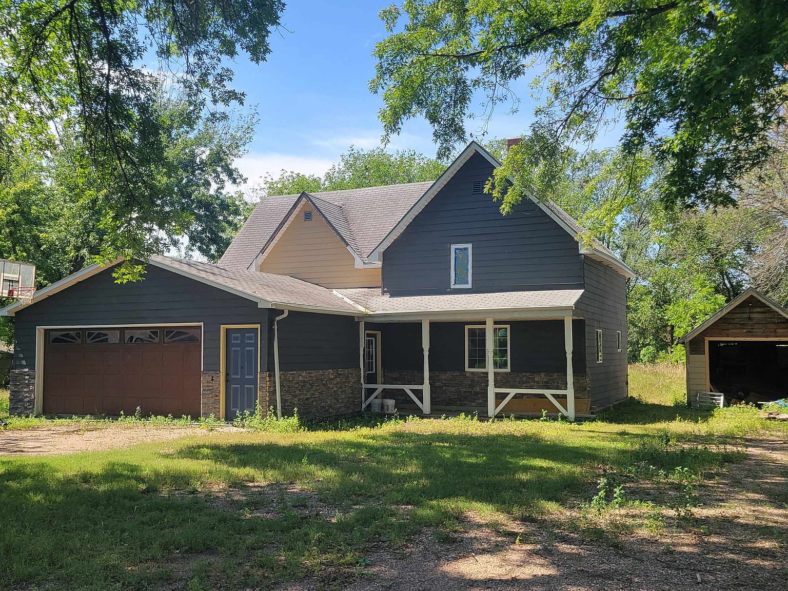 106 Dakota St, Wakonda, SD 57073 Zillow