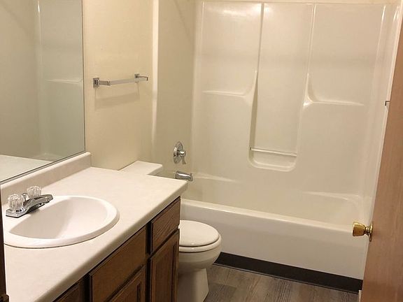 4th image of 4618 Speros Ln #4