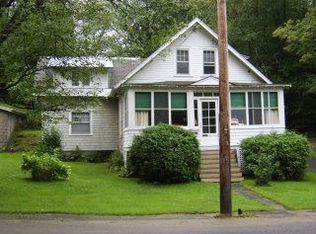 92 Olive St, Saranac Lake, NY 12983