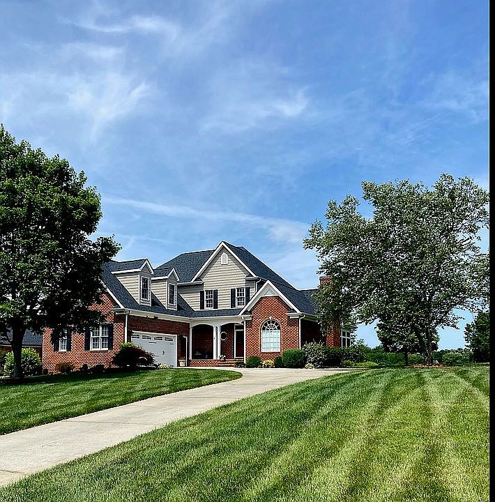 1st image of 1005 Glen Day Dr
