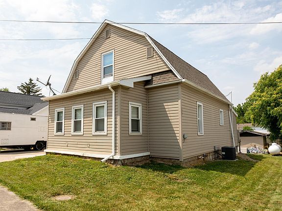 2nd image of 106 South St