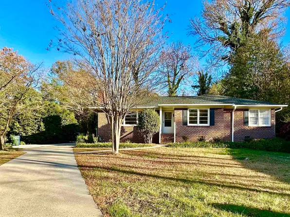 18 Brentwood Dr, Greenville, SC 29609