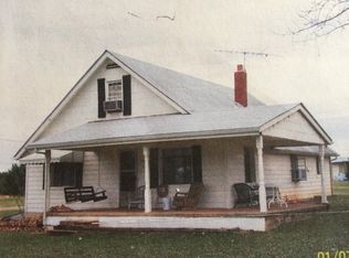 204 Toney St, Gretna, VA 24557