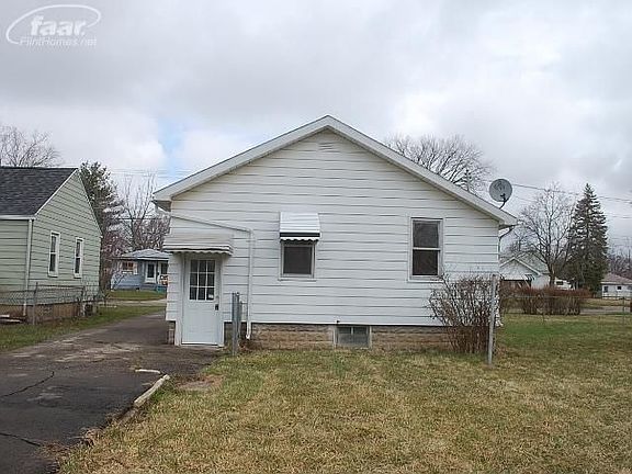 5th image of 3217 Clairmont St