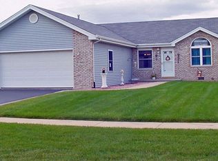 1562 Williams Ct, Crete, IL 60417