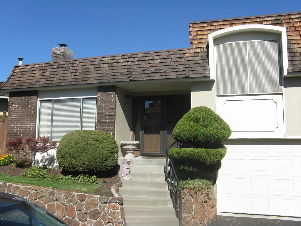 25 Crest Cir Unit 25 photo 1