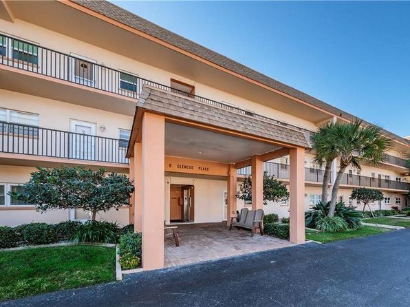 8 Glencoe Pl APT 305