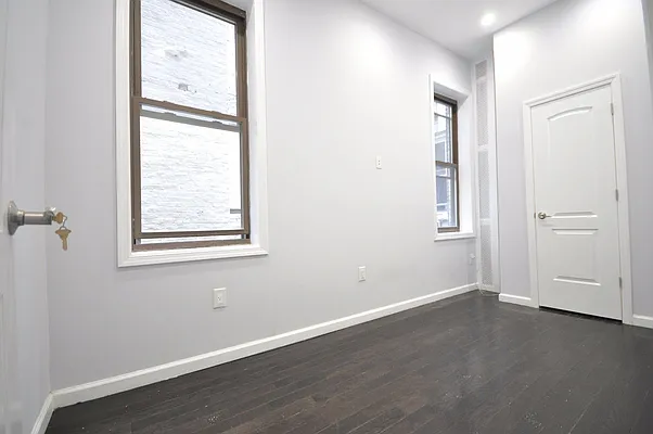 Rented by Keller Williams NYC | media 10