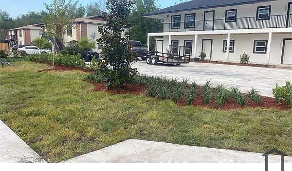 2201 Conway Dr #2201