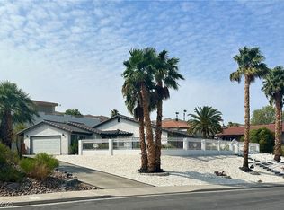 935 Vista Lago Way, Boulder City, NV 89005