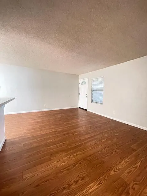Building Photo - 1129 E Ocean Blvd #14