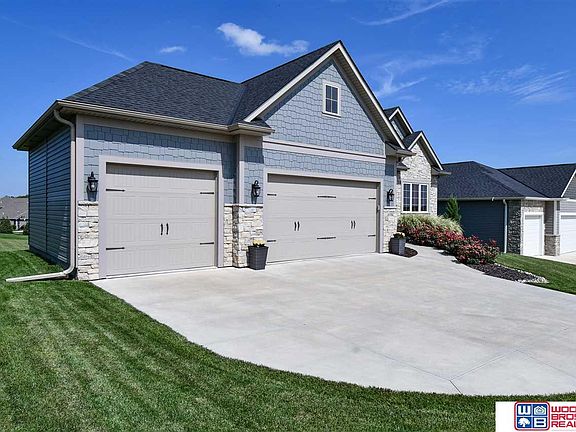 5th image of 6300 Eureka Dr