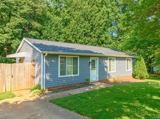 4835 Smokehollow Rd, Charlotte, NC 28227