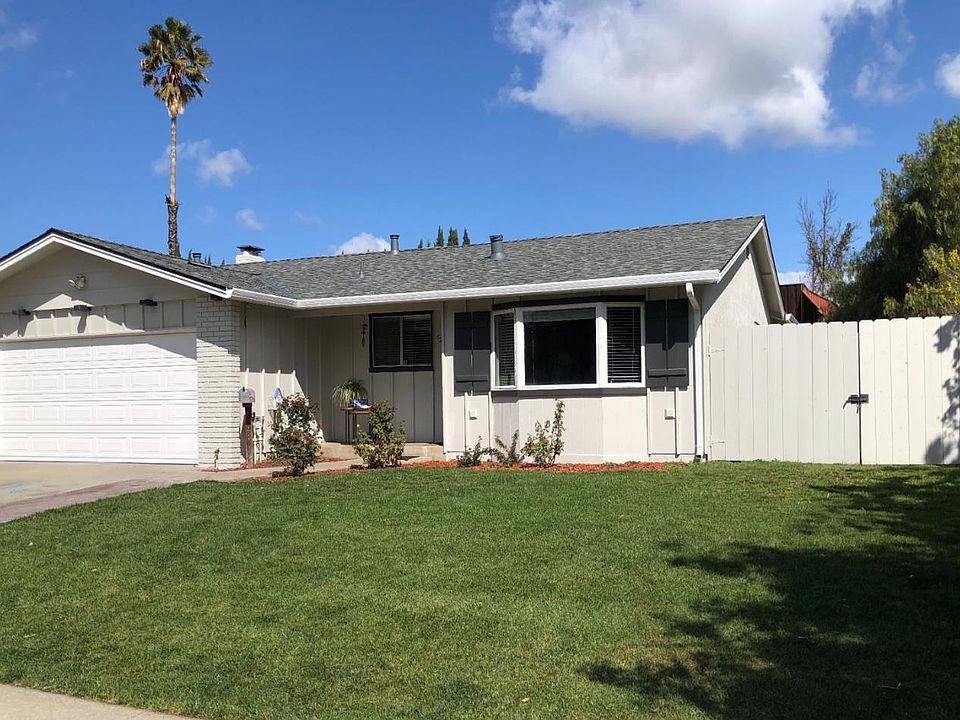 1st image of 633 Giraudo Dr