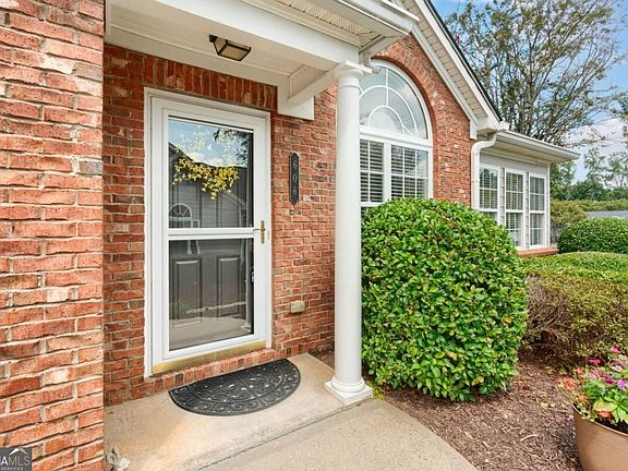 5th image of 606 Somerton Pl