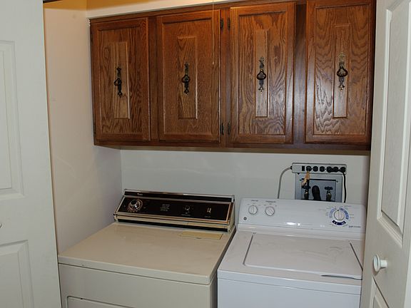 5th image of 1405 E 24th St #A