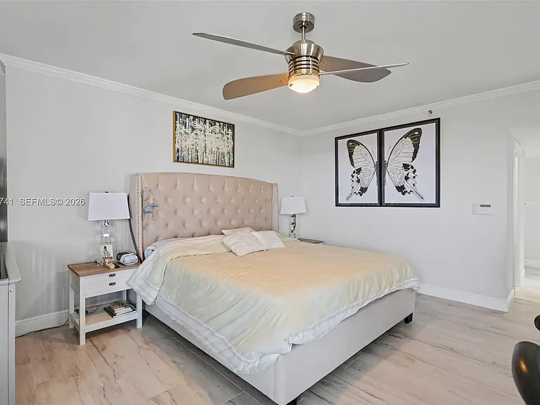 300 Three Islands Blvd #Penthouse 3A — Photo 23