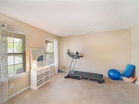 3rd image of 6537 W Greenspire Pl