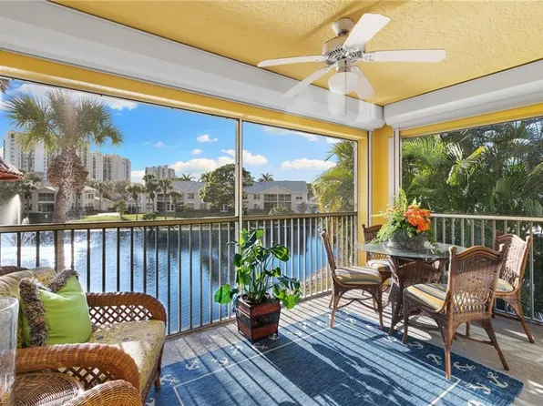 768 Wiggins Lake DR #202, NAPLES, FL 34110