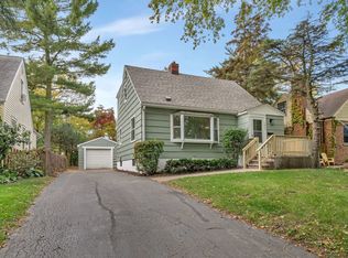 1823 Evergreen Rd, Homewood, IL 60430