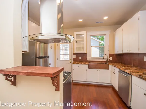 2330 2nd St, Napa, CA 94559