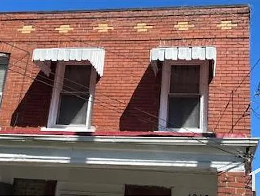 1016 Steuben St — Photo 4