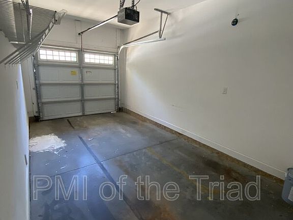 5th image of 5004 Wyngate Village Dr