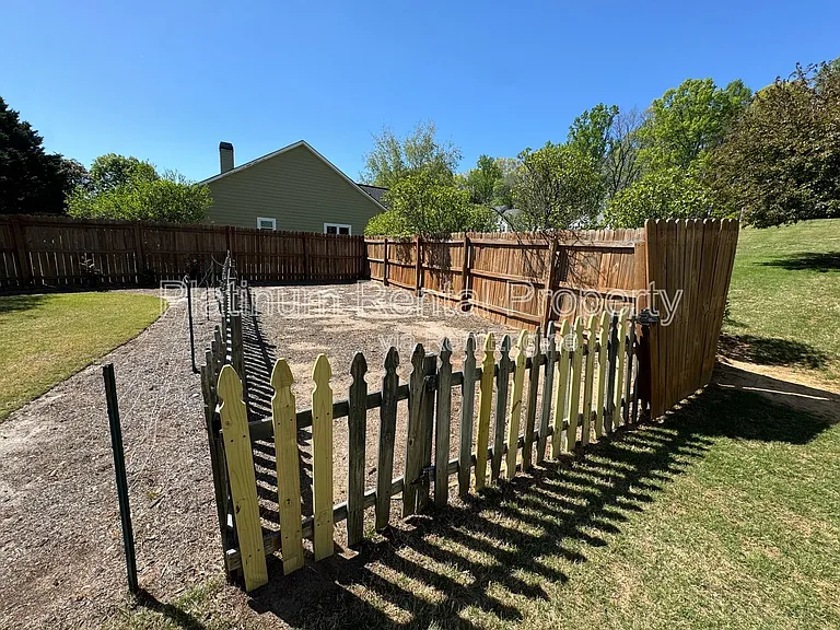 7920 Timberline Overlook — Photo 42
